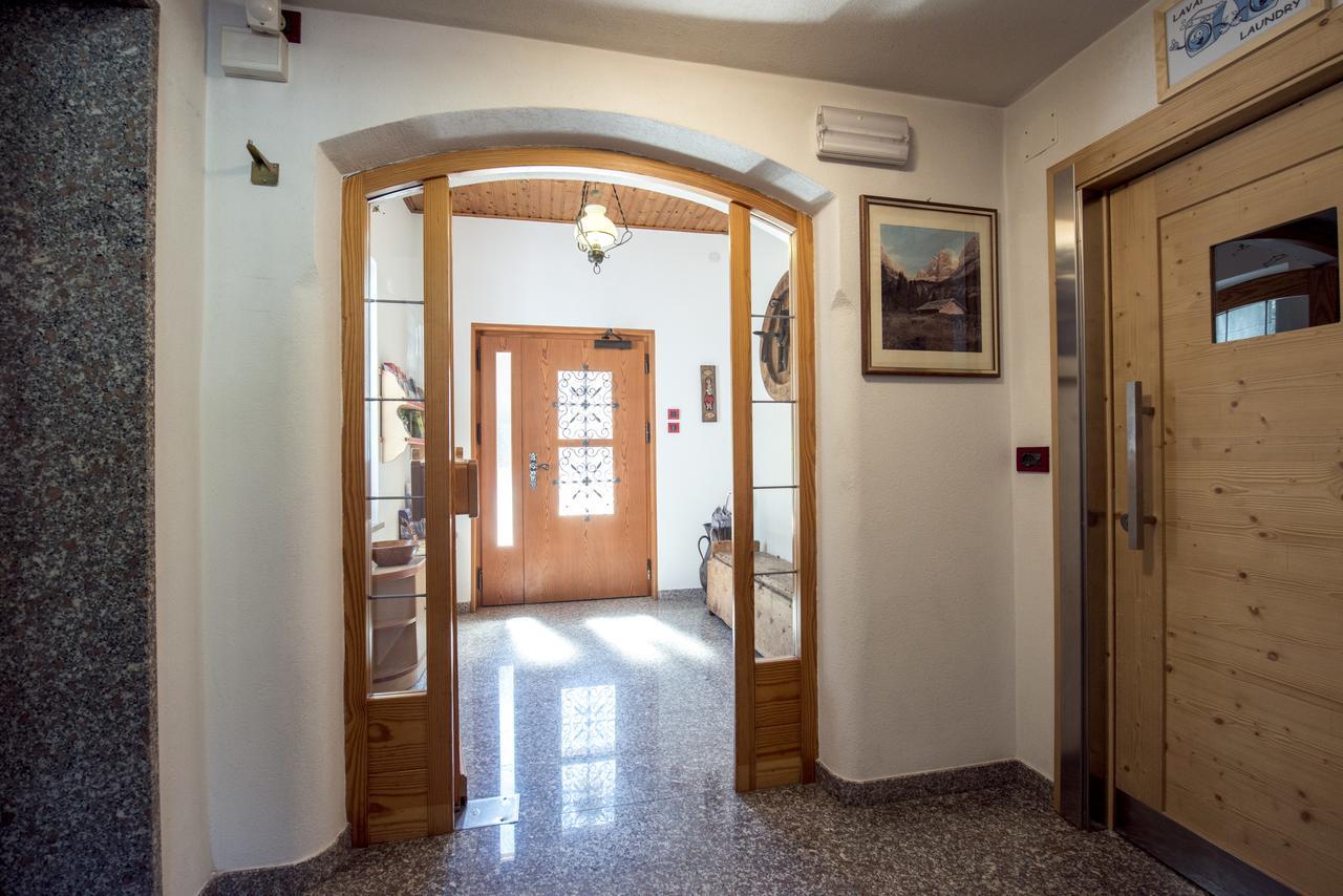 Appartamenti Residence La Roggia Поцца-ди-Фасса Экстерьер фото